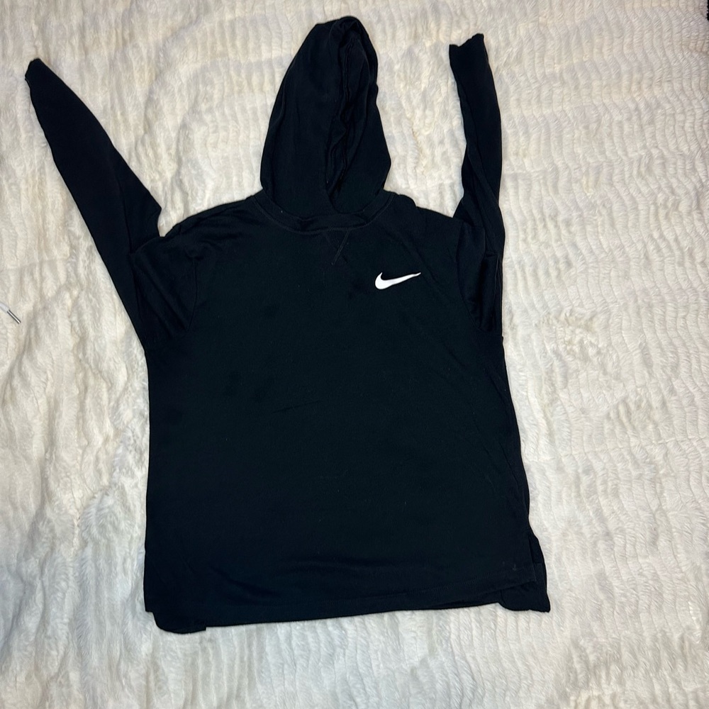 Nike hooded long sleeve
